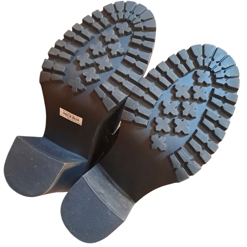 Torrid Black Hiker Boot Lug Sole Sweater Trim Size 11WW - Picture 8 of 16